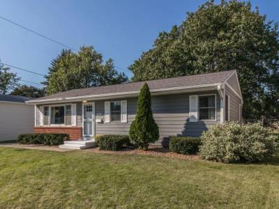 617 Barr Dr - Photo 2 of 20