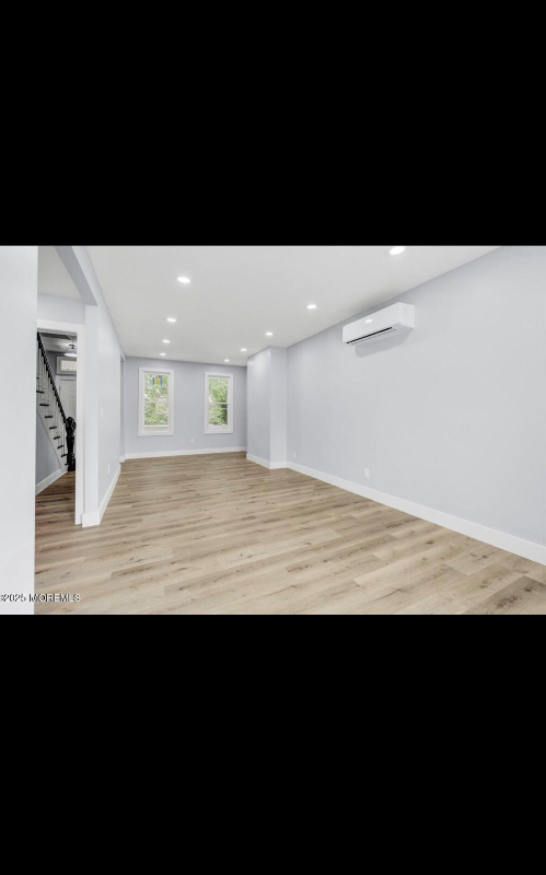 1709 48th St - Photo 6 of 20