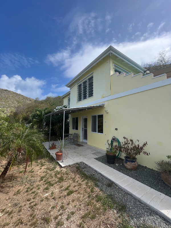 25 Pleasant Valley Est - Photo 2 of 5