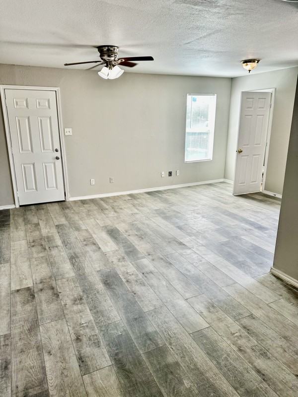 768 Avondale Ave #202 - Photo 5 of 17