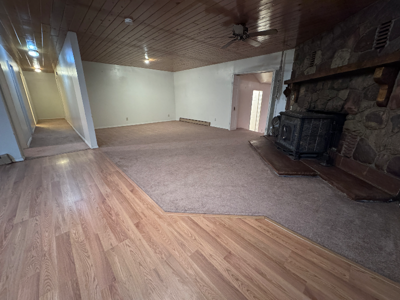 1356 Shenandoah Dr - Photo 2 of 16