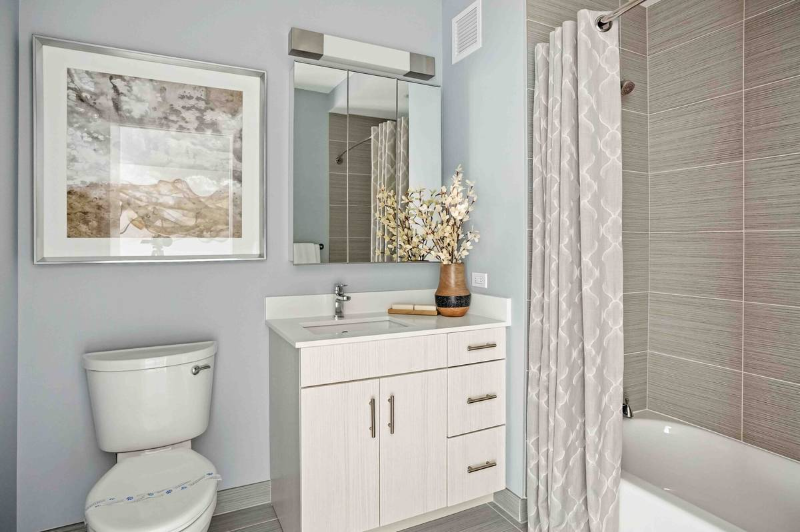 1035 S State St - Photo 7 of 17