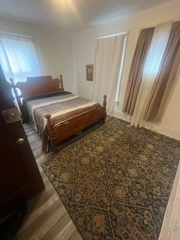 857 Fried St - Photo 2 of 2