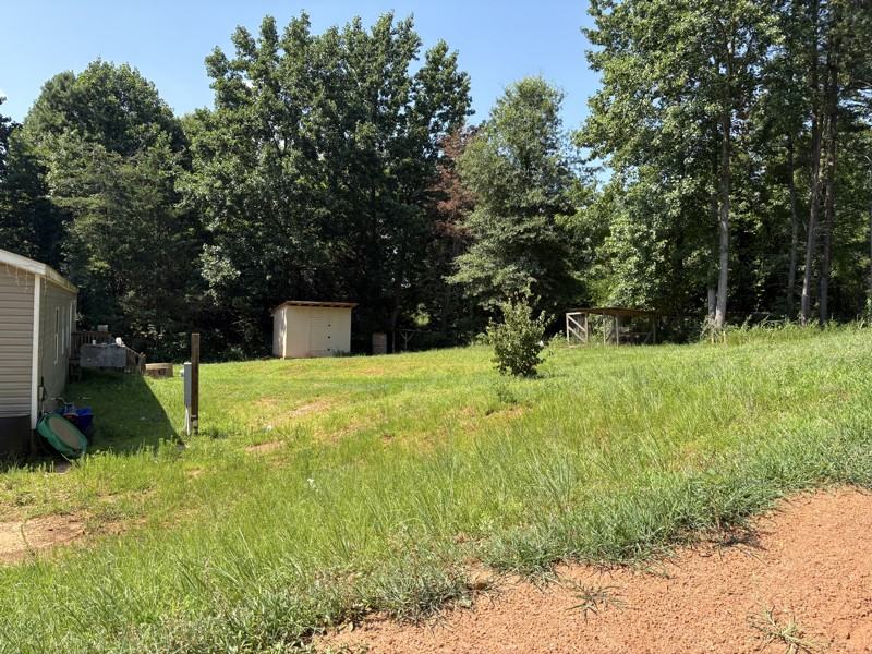 208 Daily Rd - Photo 4 of 20