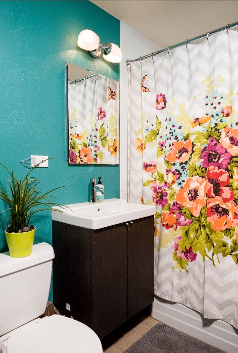 E 4th Ave - Photo 3 of 8