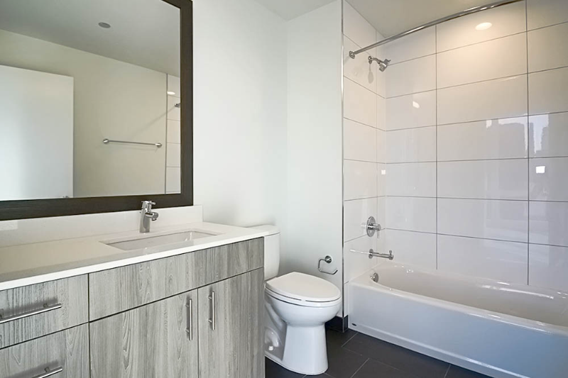 461 N Park Dr - Photo 5 of 11