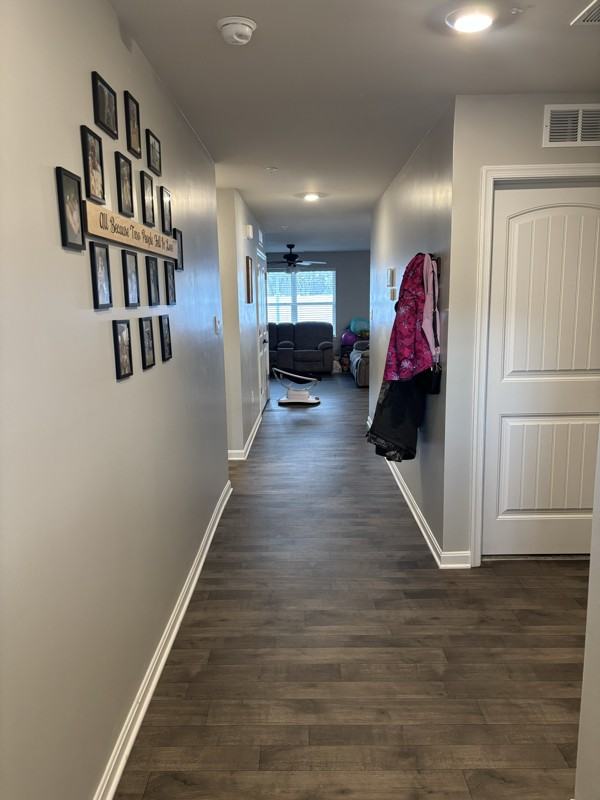 1612 Liam Dr - Photo 2 of 20