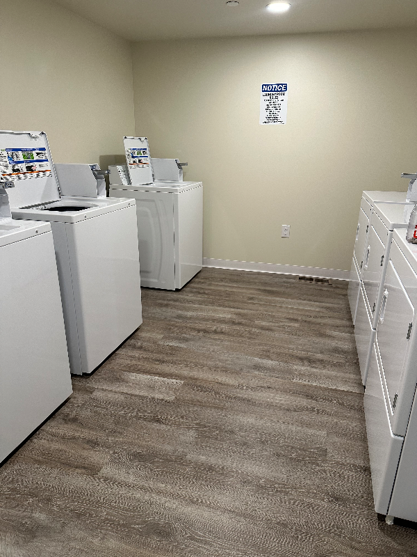 587 Valley Rd #102 - Photo 7 of 8