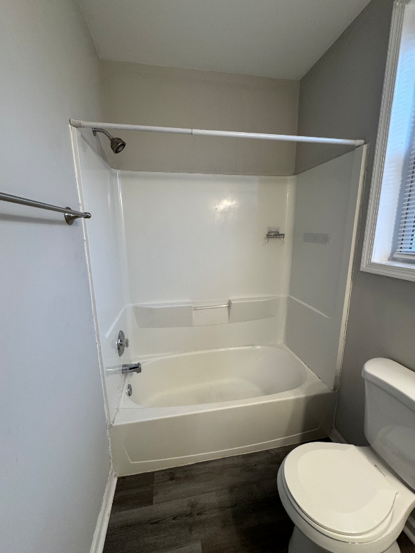 200 N Rose St - Photo 6 of 10