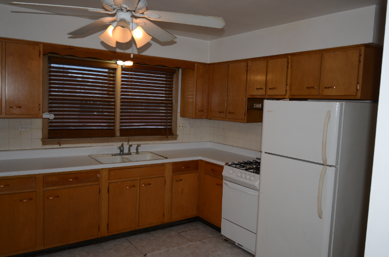 1603 Waukegan Rd #11 - Photo 2 of 6