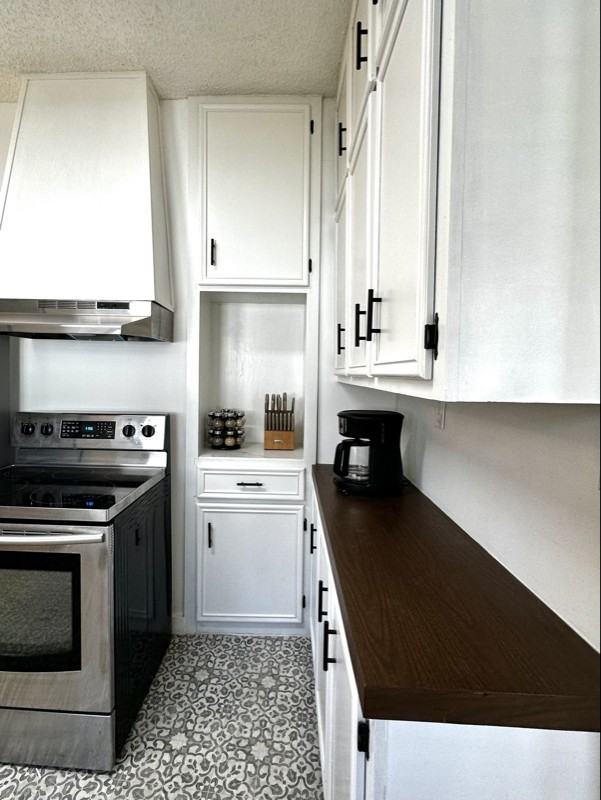 236 S Charles St - Photo 5 of 14