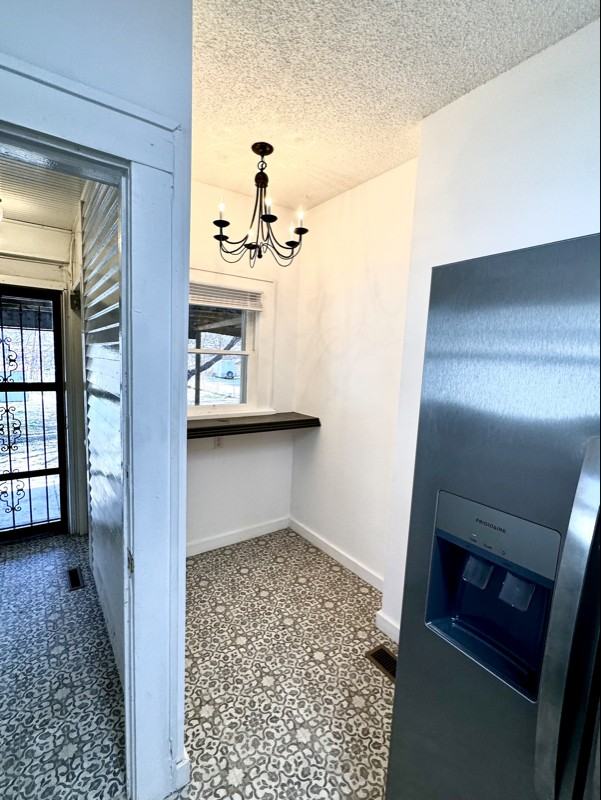 236 S Charles St - Photo 6 of 14