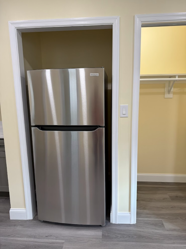 1820 C St Ne - Photo 6 of 20