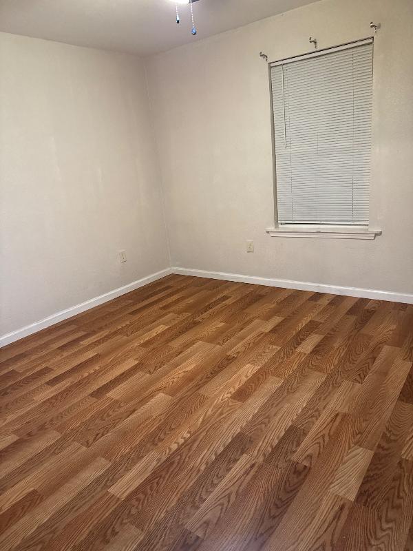 521 Lee Dr - Photo 5 of 19