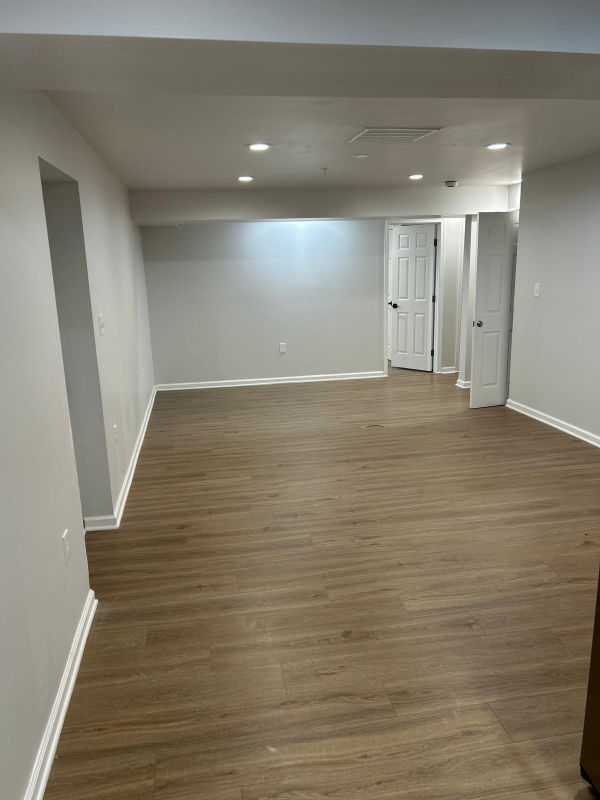 7918 Sageway - Photo 3 of 11