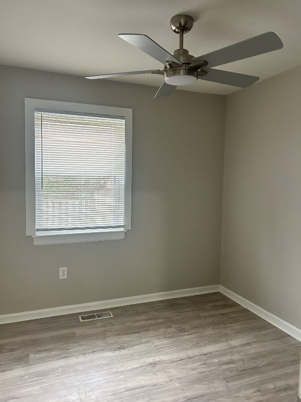 3217 Hunters Mill Dr - Photo 6 of 10