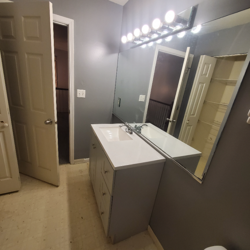 1824 Country Hills Dr #0B - Photo 5 of 17