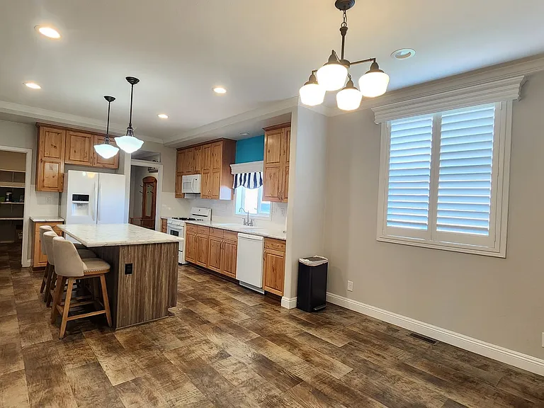 23230 Highway - Photo 3 of 19