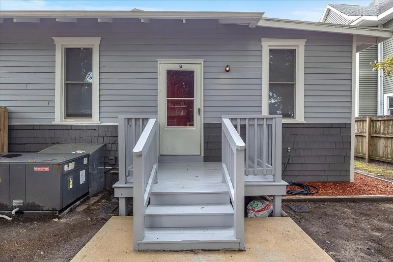 103 N 13th St #B - Photo 5 of 18