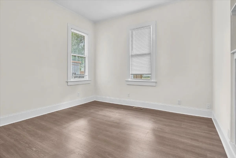 103 N 13th St #B - Photo 7 of 15