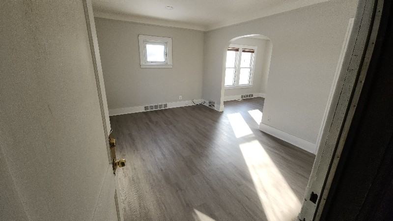 7005 Orchard Ave - Photo 2 of 9