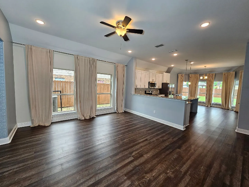 3718 Harlingen St - Photo 3 of 19