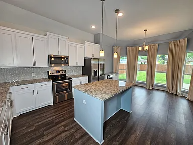 3718 Harlingen St - Photo 5 of 19