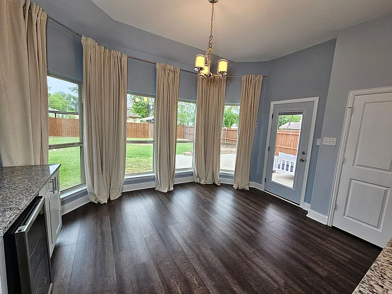 3718 Harlingen St - Photo 6 of 19