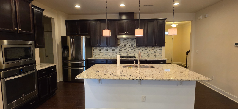 1045 Benay Rd - Photo 2 of 20