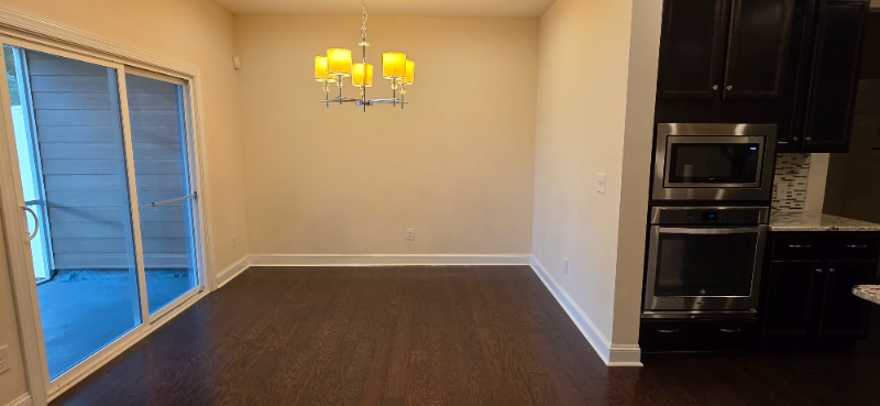 1045 Benay Rd - Photo 6 of 20