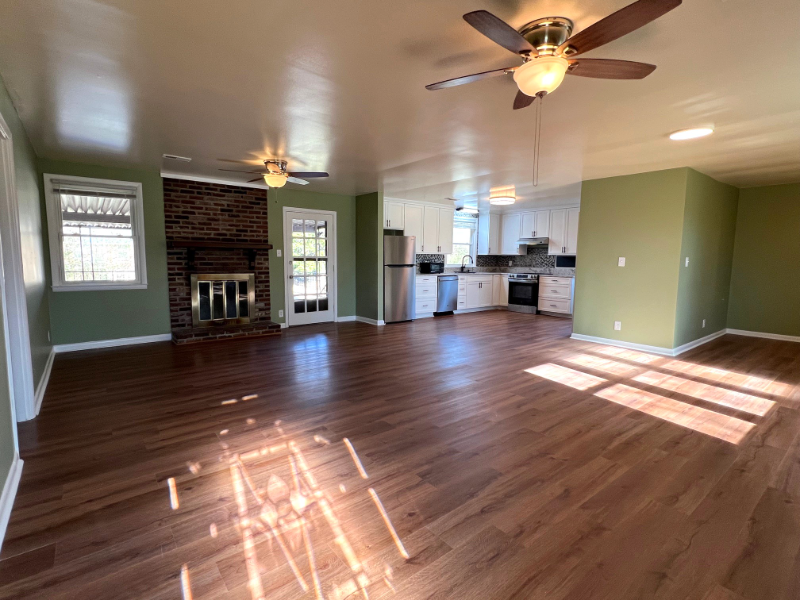 3004 Sheddan Dr - Photo 2 of 20