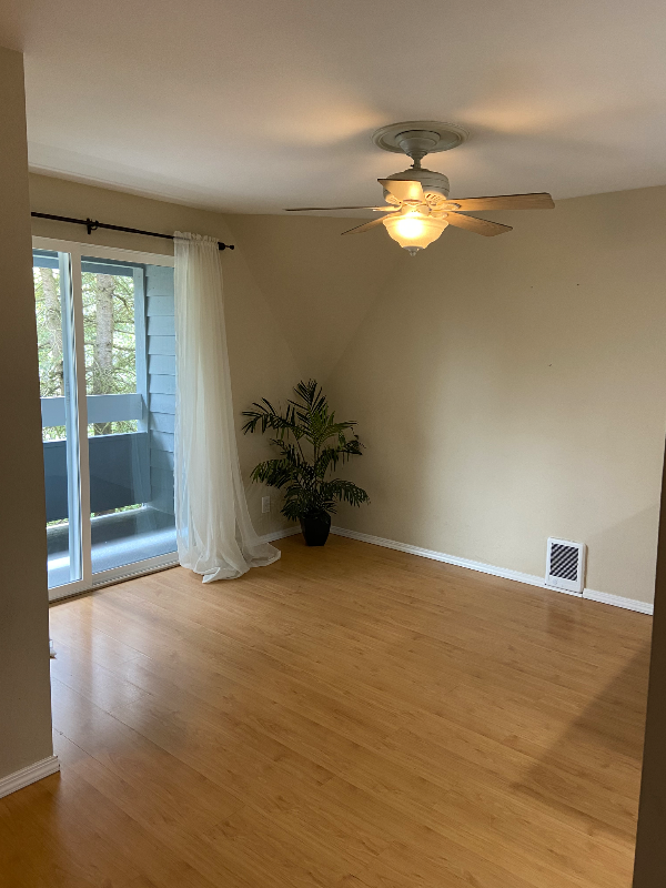 9470 Redmond Woodinville Rd Ne #C218 - Photo 4 of 15