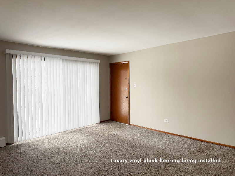 9720 Ravinia Ct #1E - Photo 2 of 13