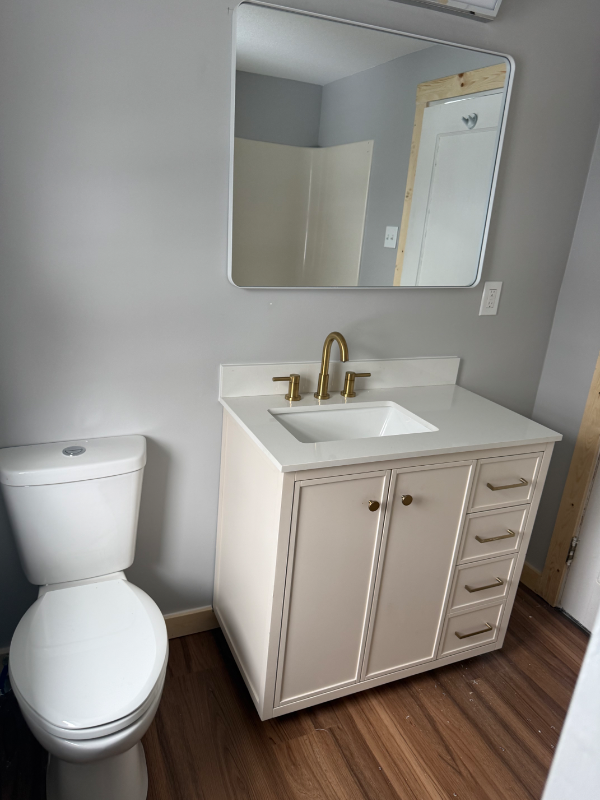 1206 Hollywood St Ne - Photo 4 of 7