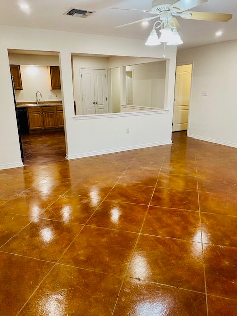 46 Crislaur Ave - Photo 3 of 5