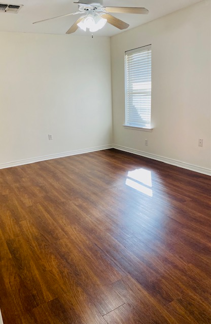 46 Crislaur Ave - Photo 4 of 5