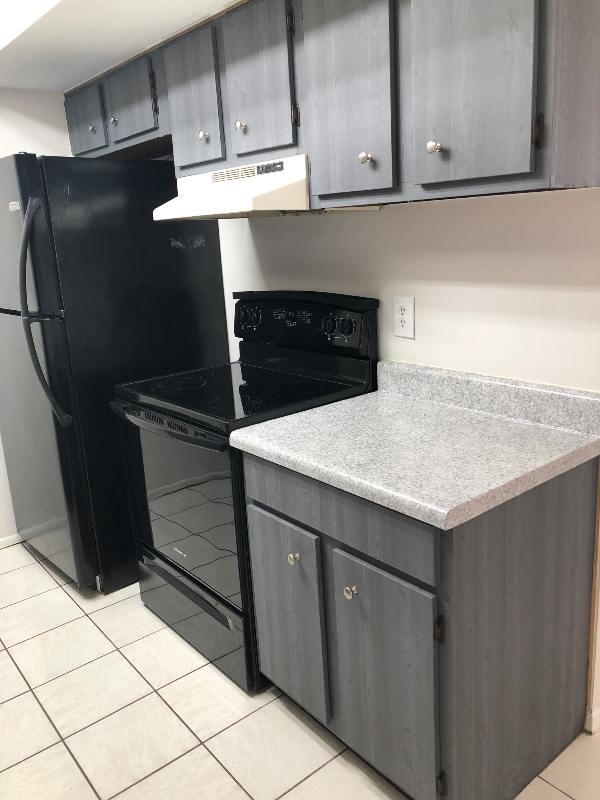 713 S Daytona Ave - Photo 6 of 12