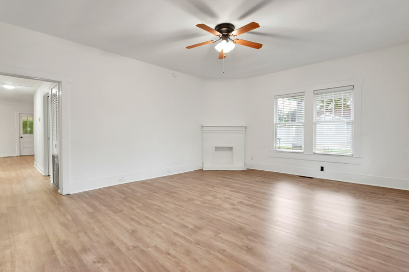 591 E Cherry St #591 - Photo 4 of 17