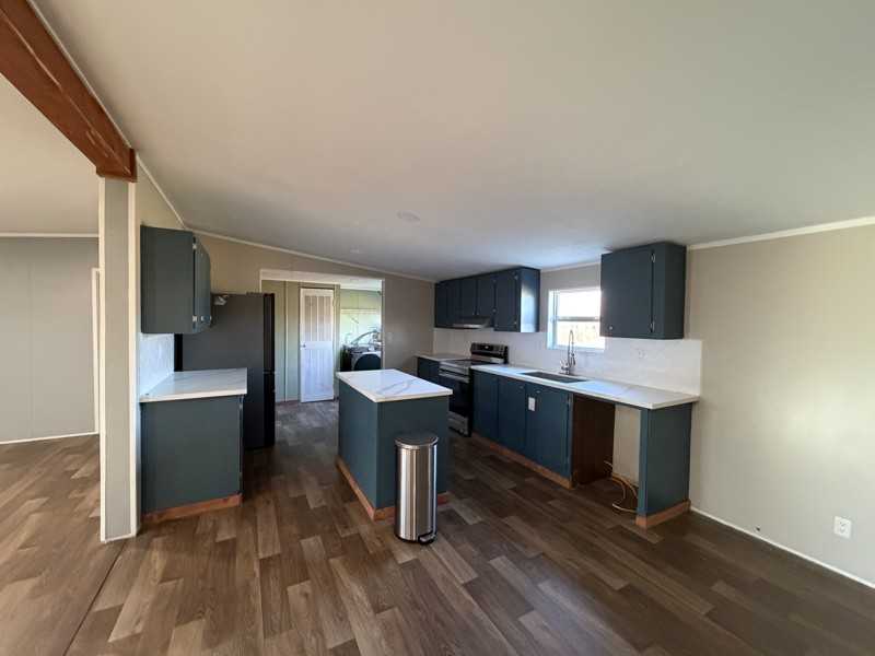 6939 N Fmrd - Photo 2 of 9