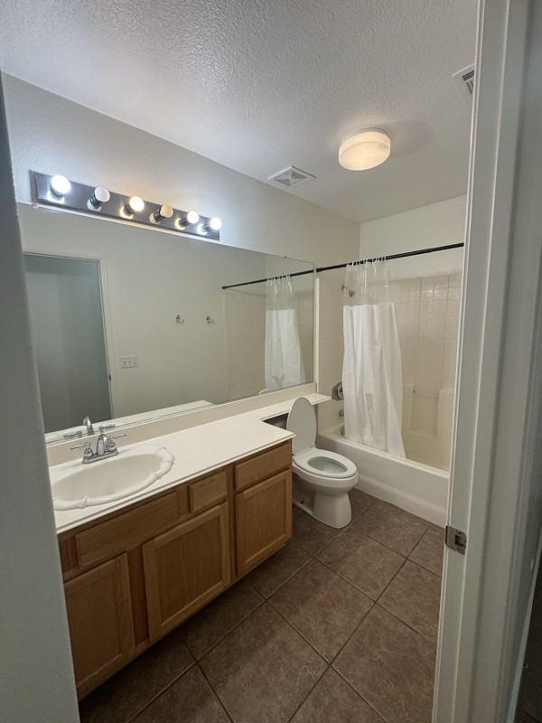 7800 Buckeye St - Photo 6 of 20