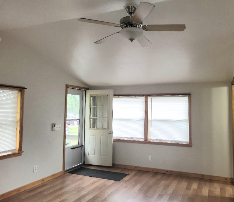 3010 Marius St - Photo 3 of 5