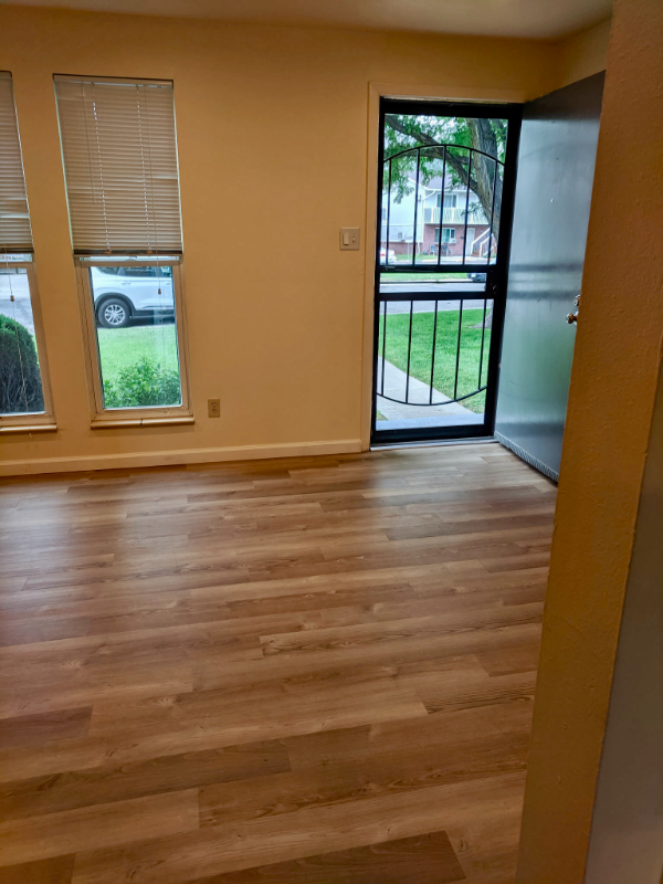 3700 Quail St - Photo 4 of 16