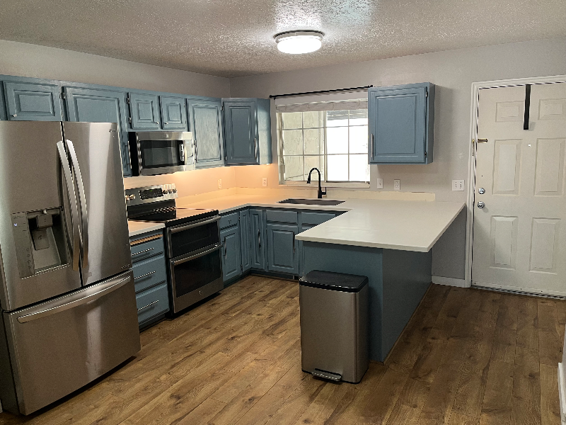 573 E Main St #6 - Photo 7 of 19