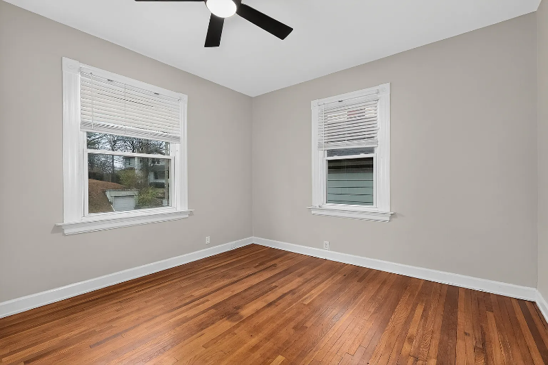 4121 Marburg Ave - Photo 4 of 9