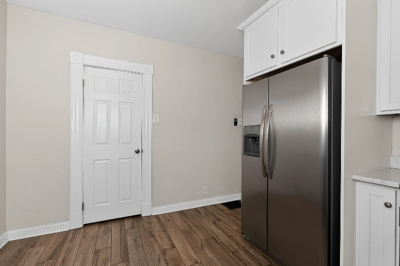 4121 Marburg Ave - Photo 5 of 9