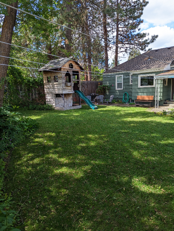 4914 N Cedar St - Photo 2 of 16