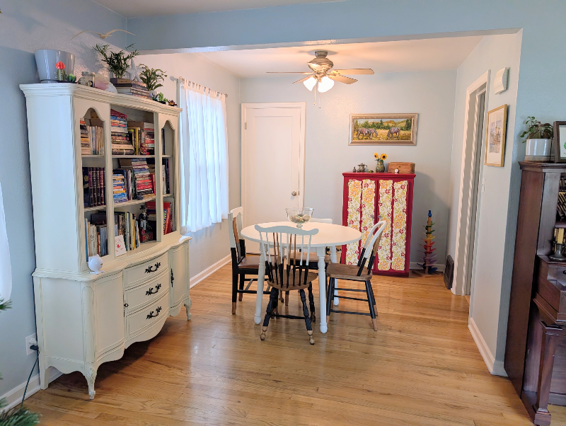 4914 N Cedar St - Photo 3 of 16