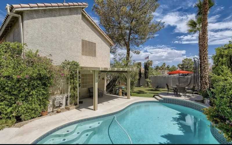 7041 Encore Way - Photo 2 of 9