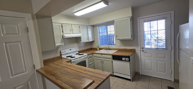 9824 W Cornell Pl - Photo 3 of 18