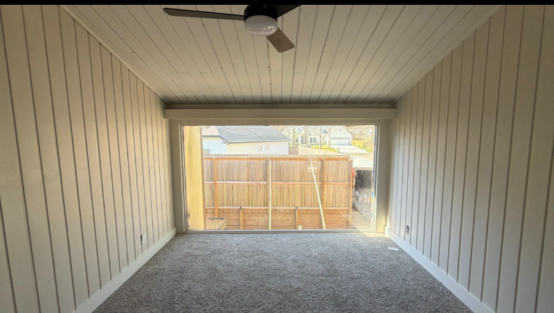 19 Lakeway St - Photo 4 of 13